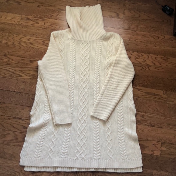 winter white cable knit sweater